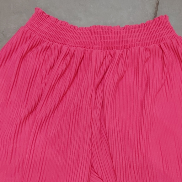 Zara Girls shorts 11-12 pink - Picture 3 of 3
